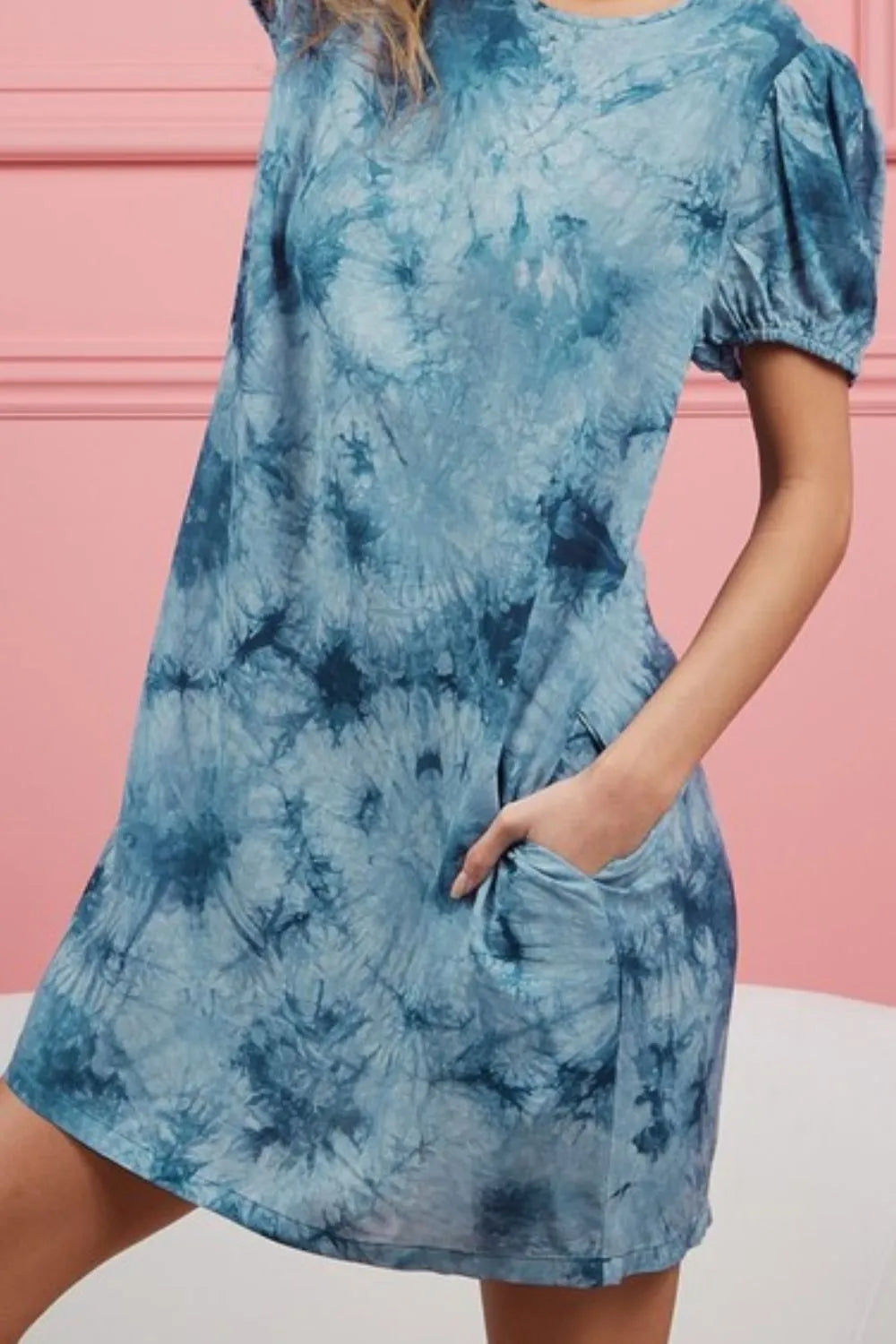 BiBi Puff Sleeve With Side Pockets Tie Dye Dress - Velora Luxury Fashion