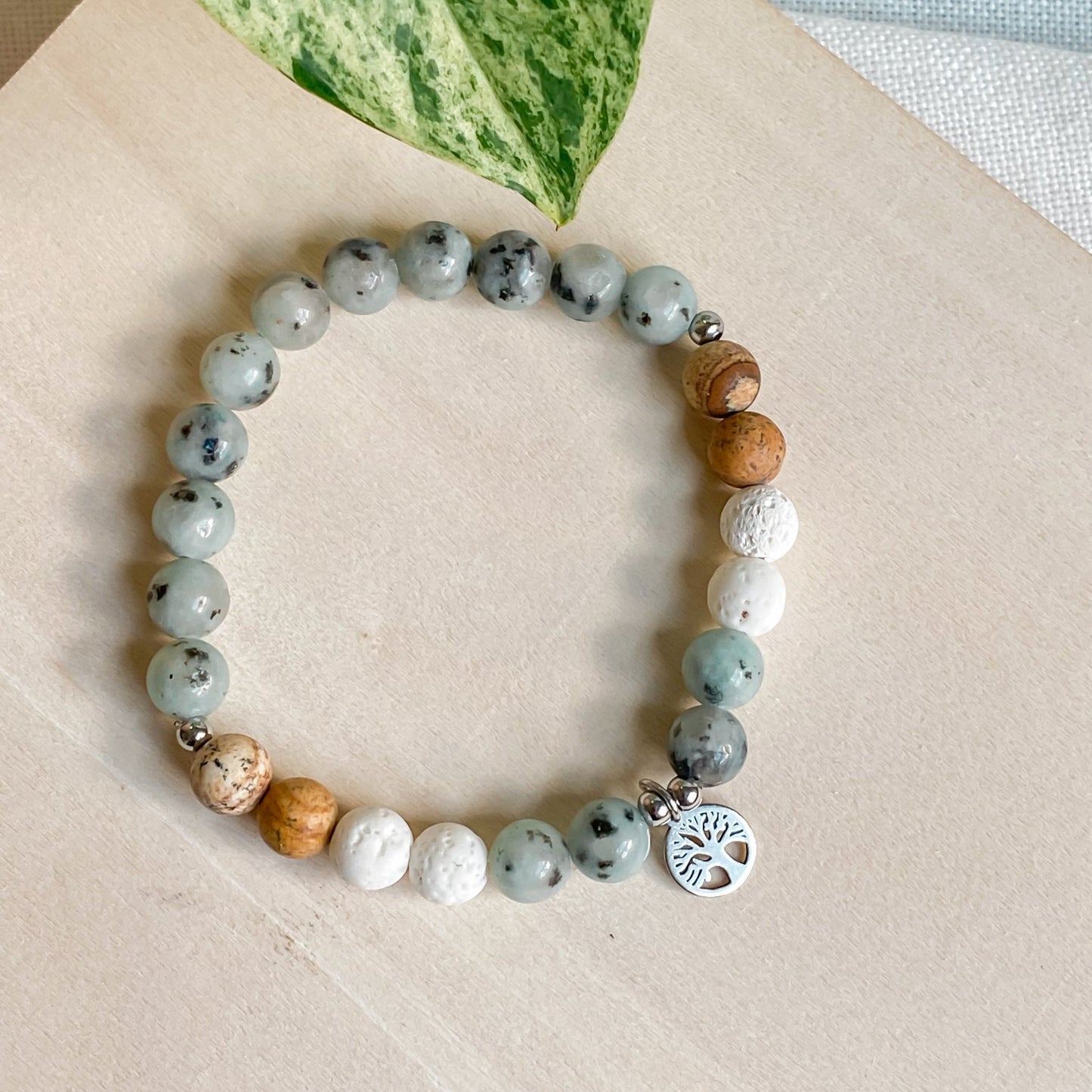 Bracelet en pierres semi-précieuses – ARBRE DE VIE - Velora Luxury Fashion