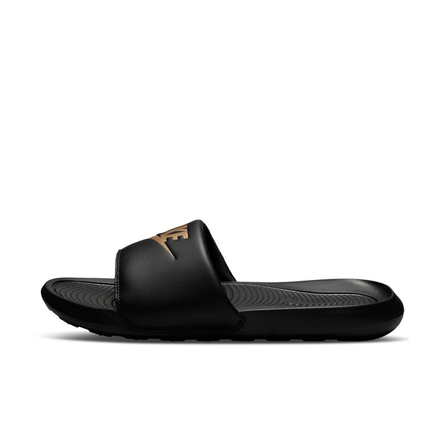 M Nike Victori One CN9675-006 - Velora