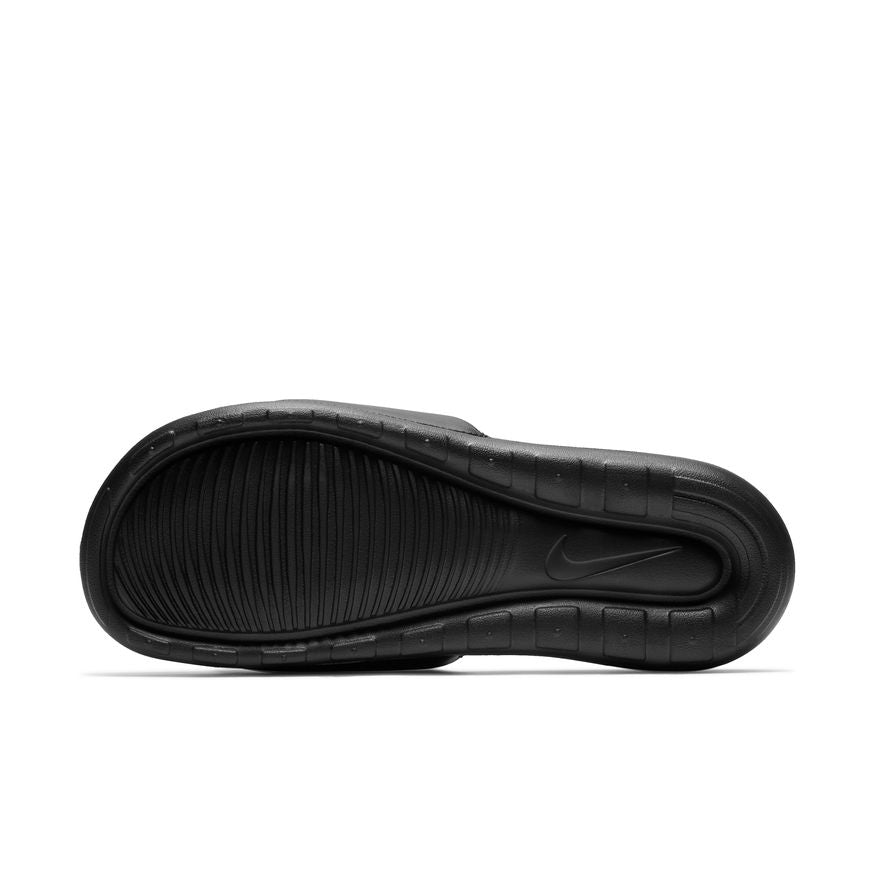 M Nike Victori One CN9675-006 - Velora