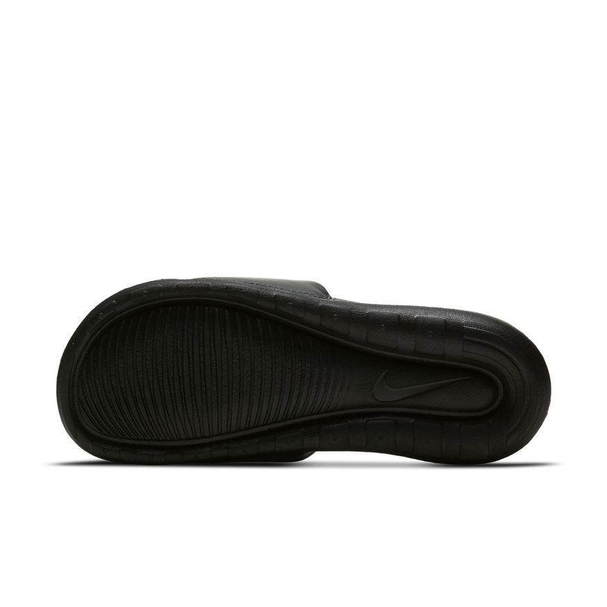W Nike Victori One CN9677-005 - Velora