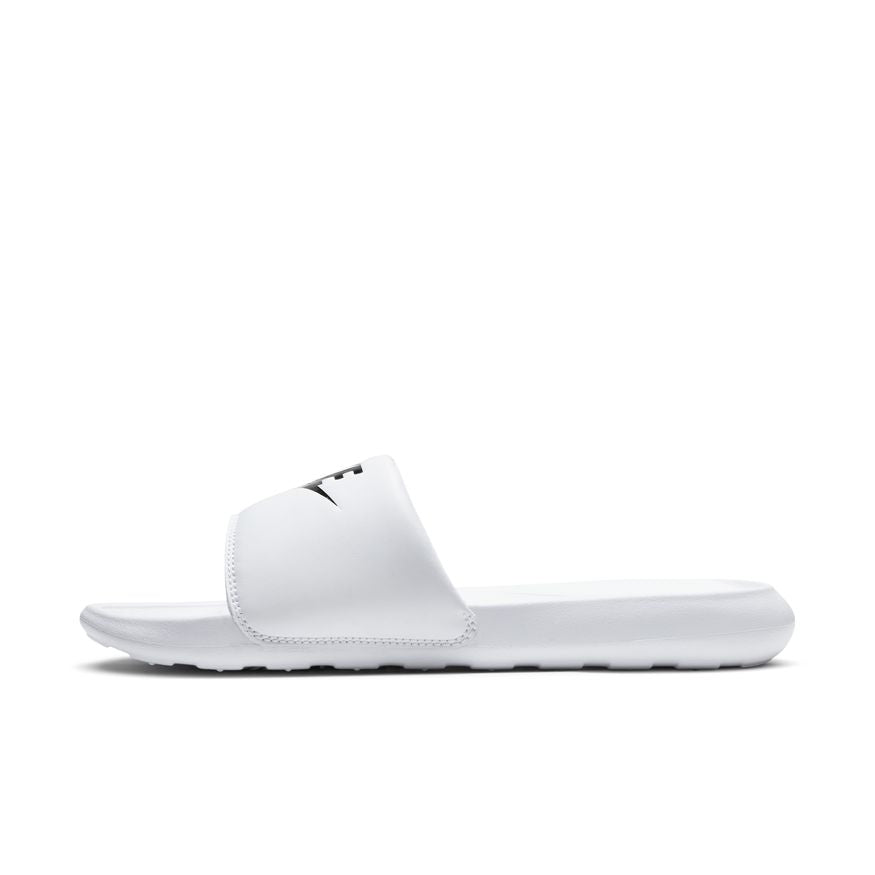 W Nike Victori One CN9677-100 - Velora