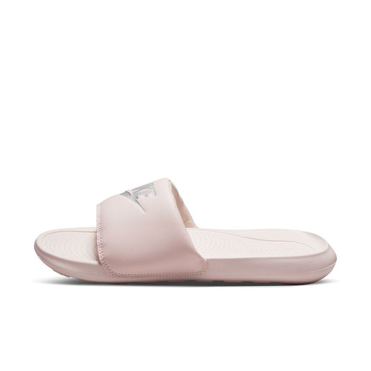 W Nike Victori One CN9677-600 - Velora