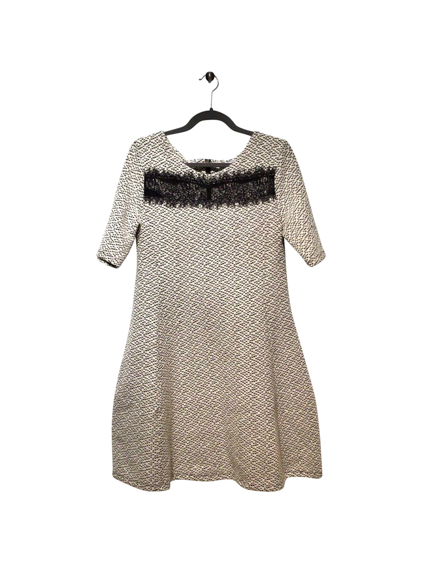 COCO & TASHI Regular fit Shift Dress in White - L - Velora