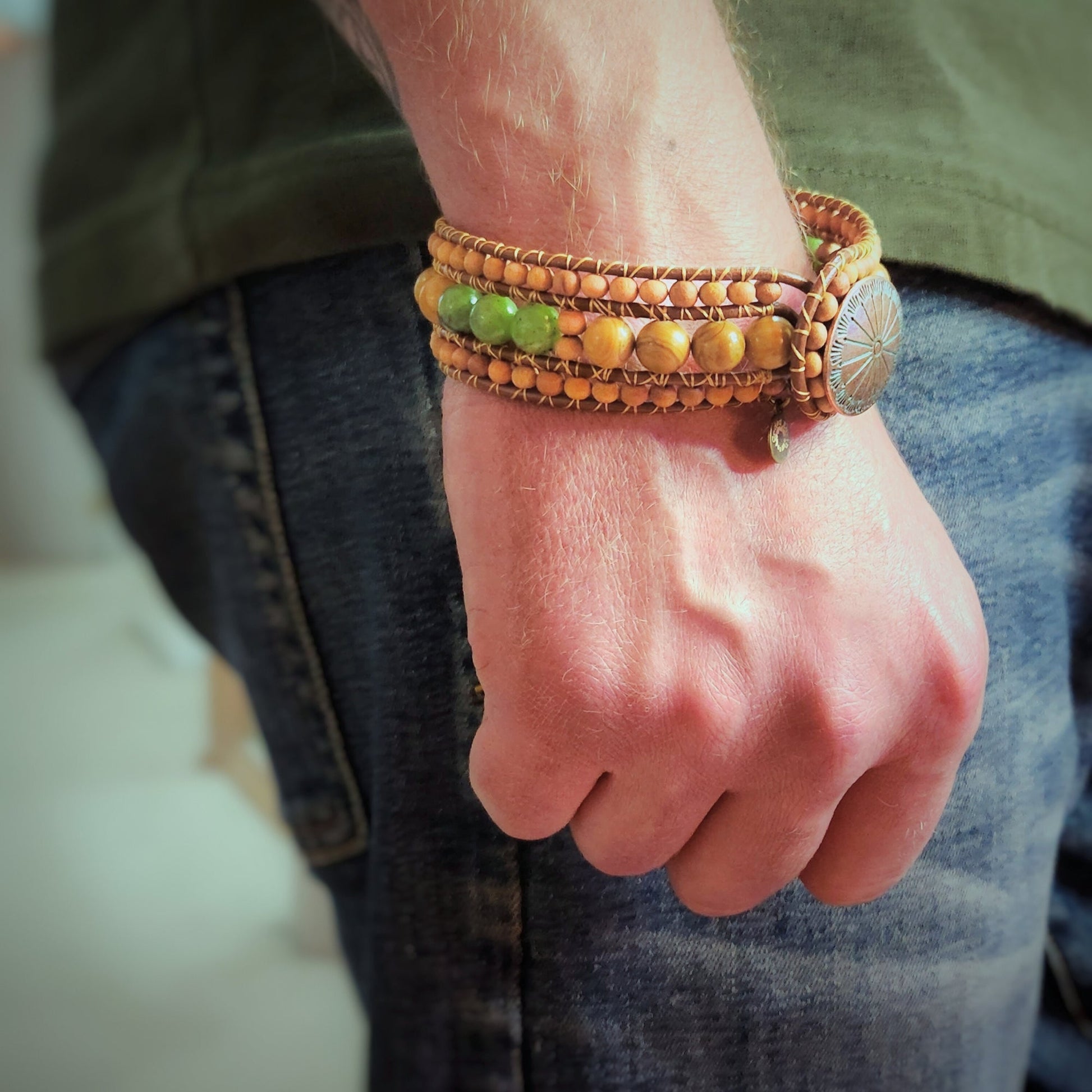 Canadian Jade & Sandalwood Cuff Bracelet - Velora