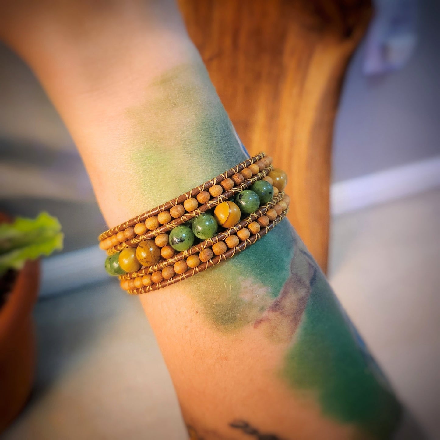 Canadian Jade & Sandalwood Cuff Bracelet - Velora