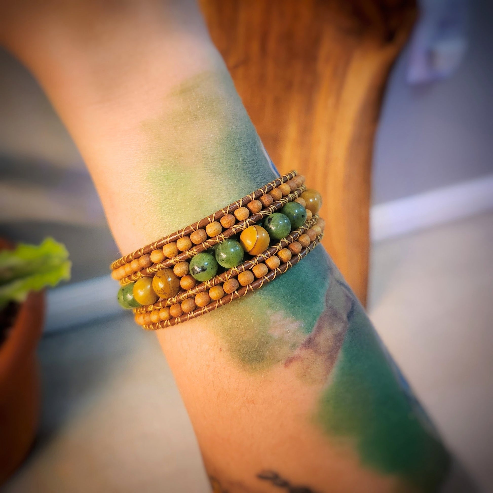 Canadian Jade & Sandalwood Cuff Bracelet - Velora