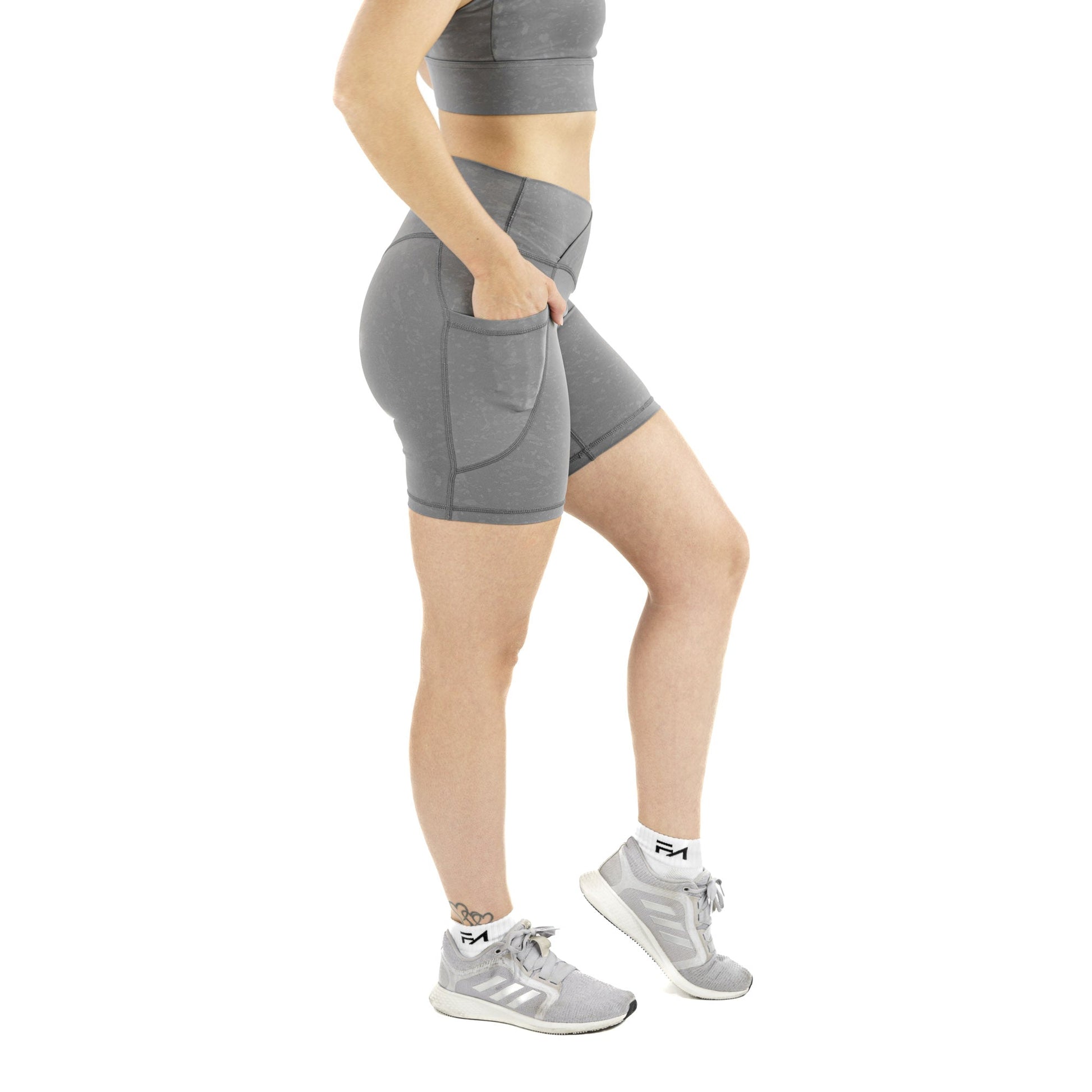 Carbon Shorts Cloud (5") - Velora