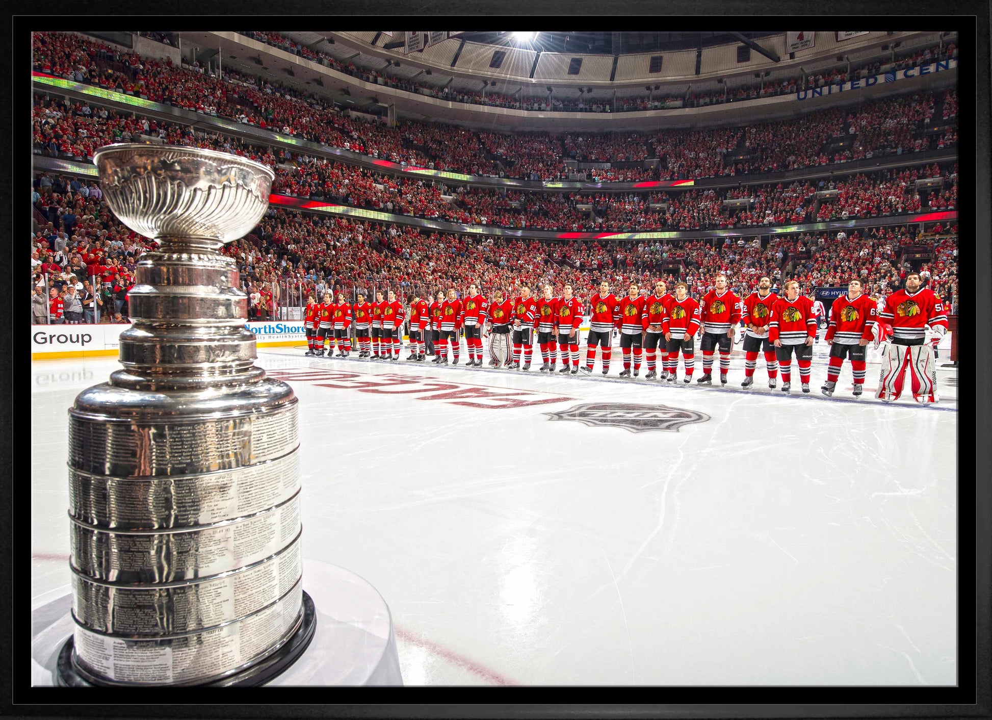 Chicago Blackhawks Framed 20x29 Stanley Cup In Foreground Canvas - Velora Luxury Fashion