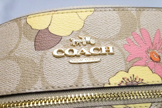 Coach Rowan Blossom Crossbody Clutch - Velora Luxury Fashion