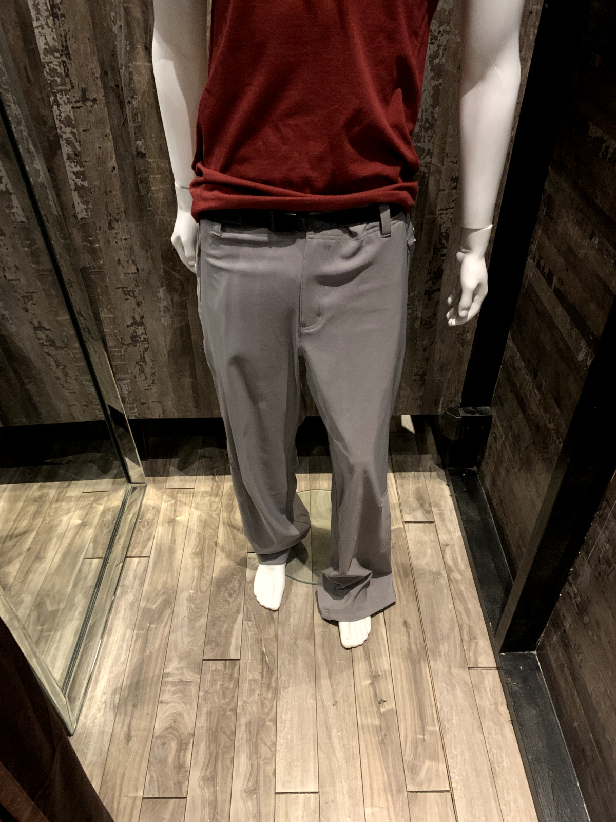 Columbia Men's Maxtrail Pant, Size 40 Light Grey - Velora Luxury Fashion