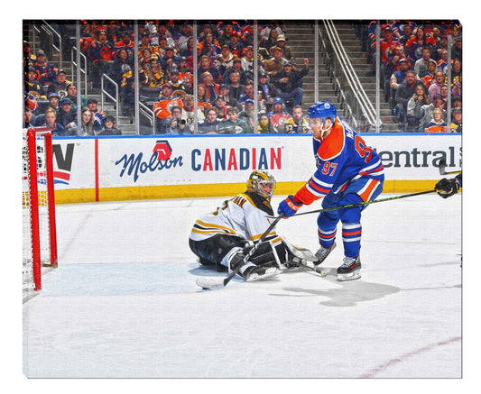 Connor McDavid Unsigned 16x20 Canvas Oilers vs Bruins - Velora Luxury Fashion