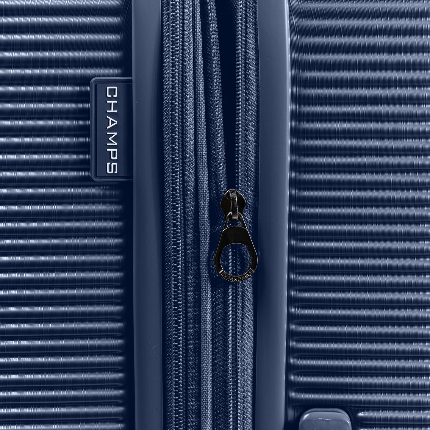 Iconic II / Carry-on