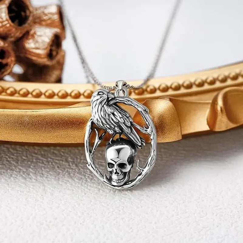 Creative Retro Halloween Skull Pendant Necklace - Velora