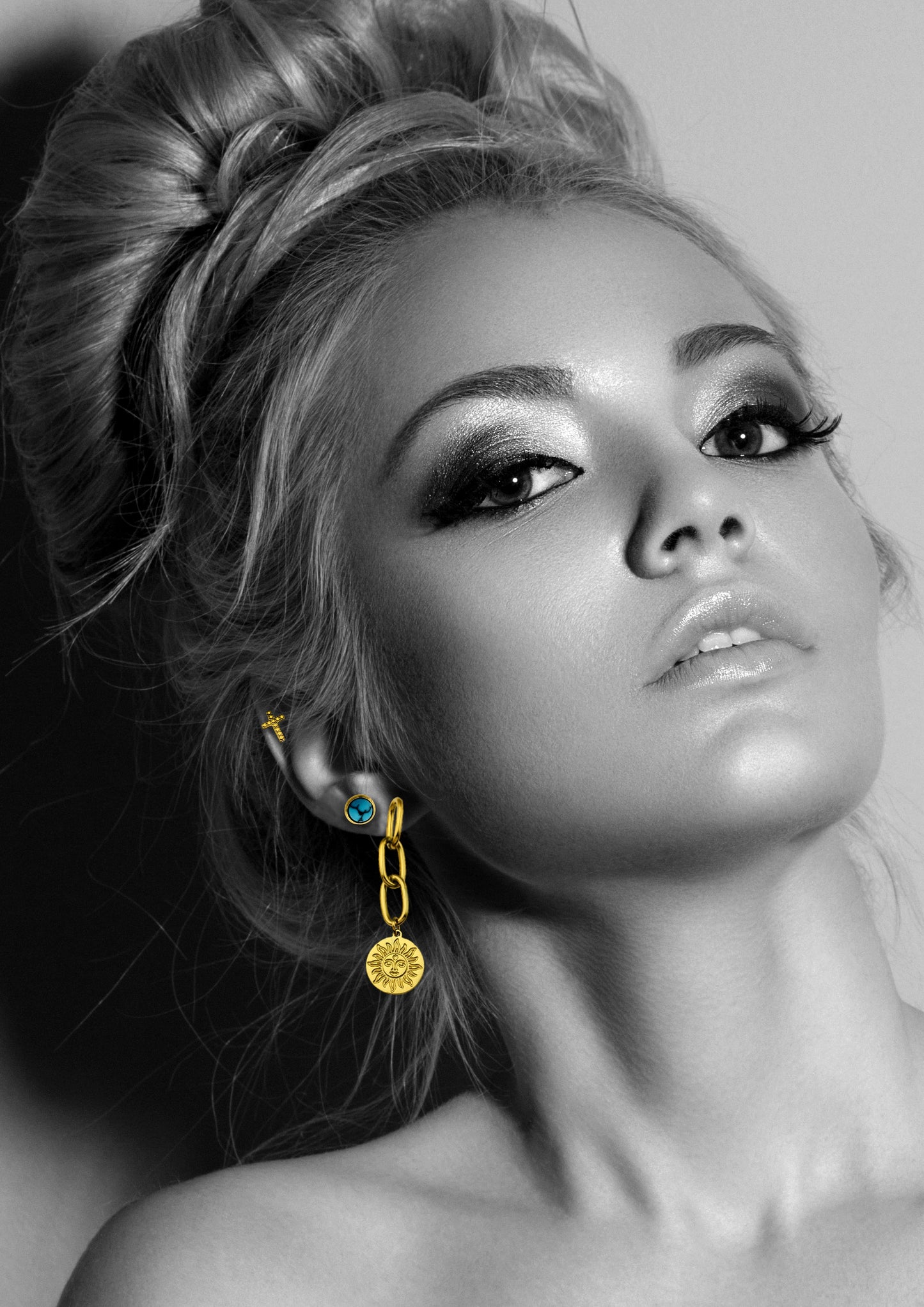 DORA 2-Pair Stud Earrings Set - Velora Luxury Fashion