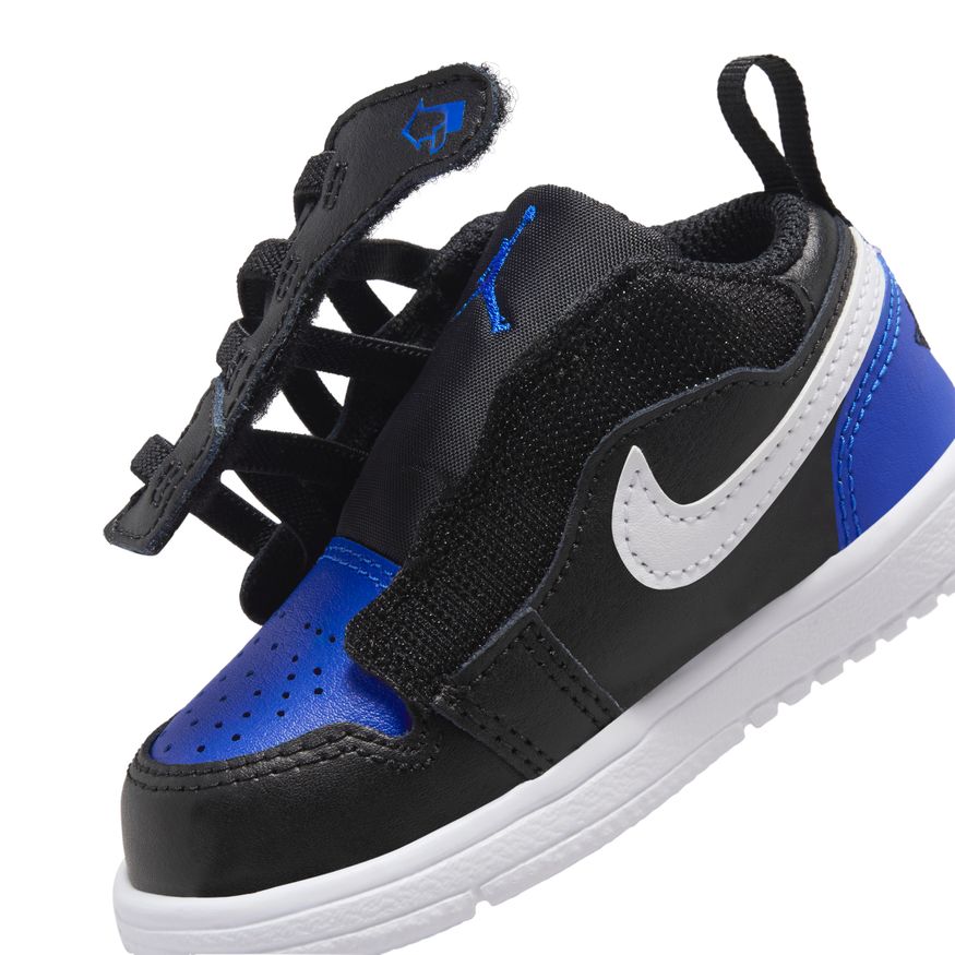 Y Jordan 1 Low Alt DR9747-042 - Velora