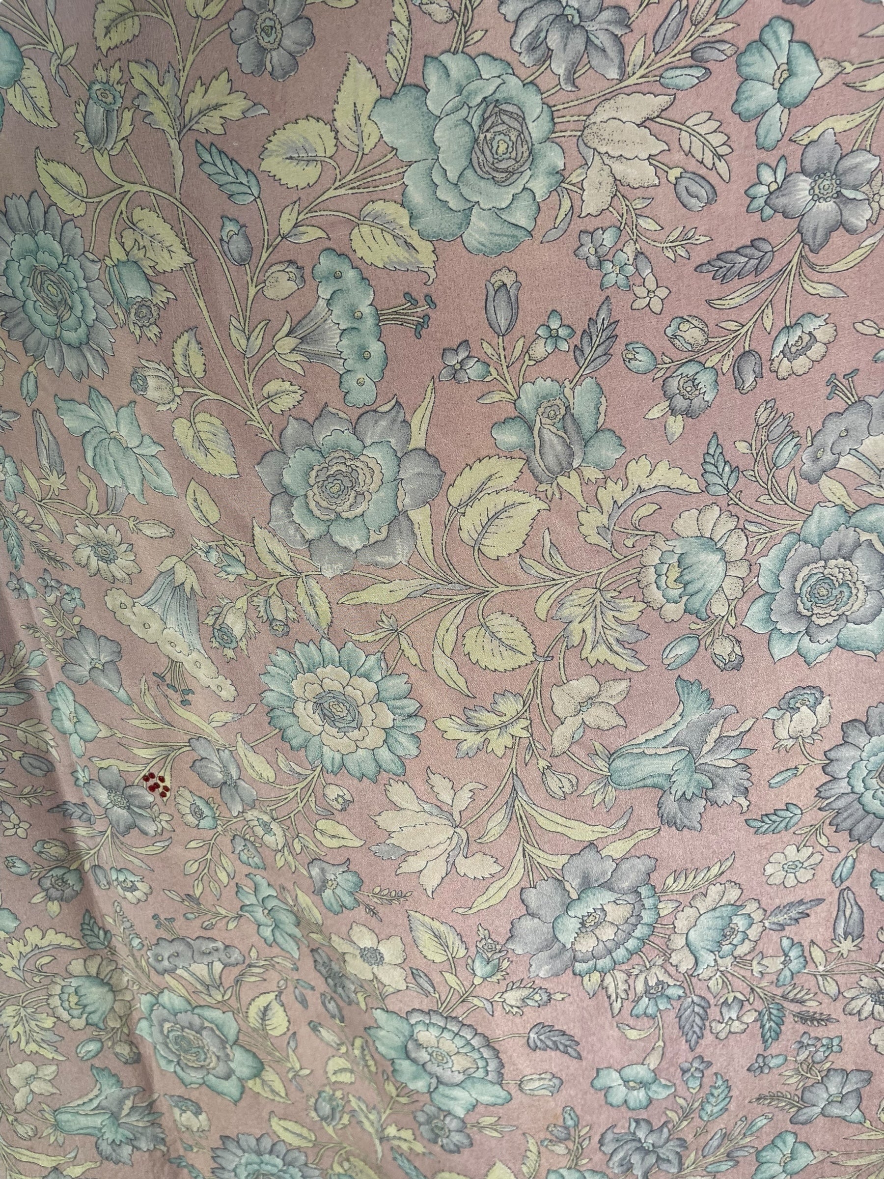 PRC6923 Avatar Pure Silk Hi Lo Top - Velora