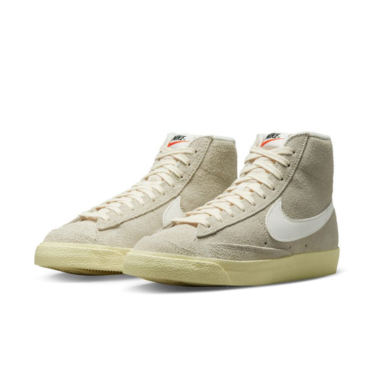 W BLAZER MID '77 VNTG DV7006-001 - Velora