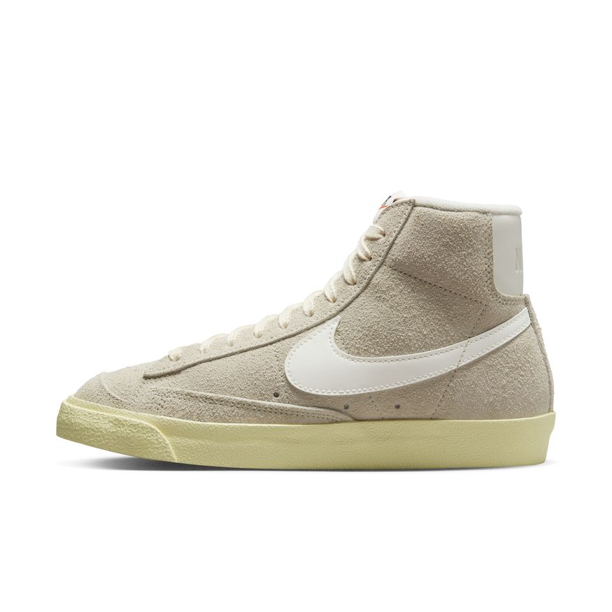 W BLAZER MID '77 VNTG DV7006-001 - Velora