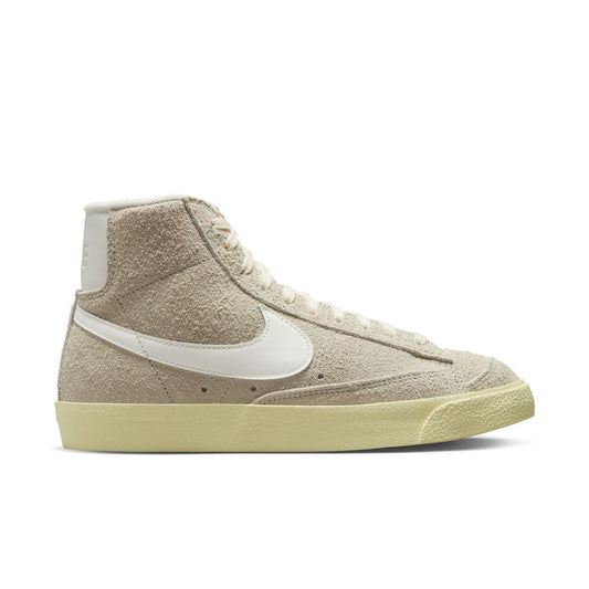 W BLAZER MID '77 VNTG DV7006-001 - Velora