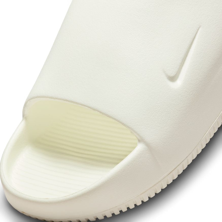 W Nike Calm DX4816-100 - Velora