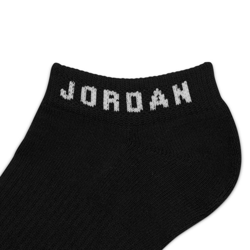 Jordan DX9656-010 - Velora