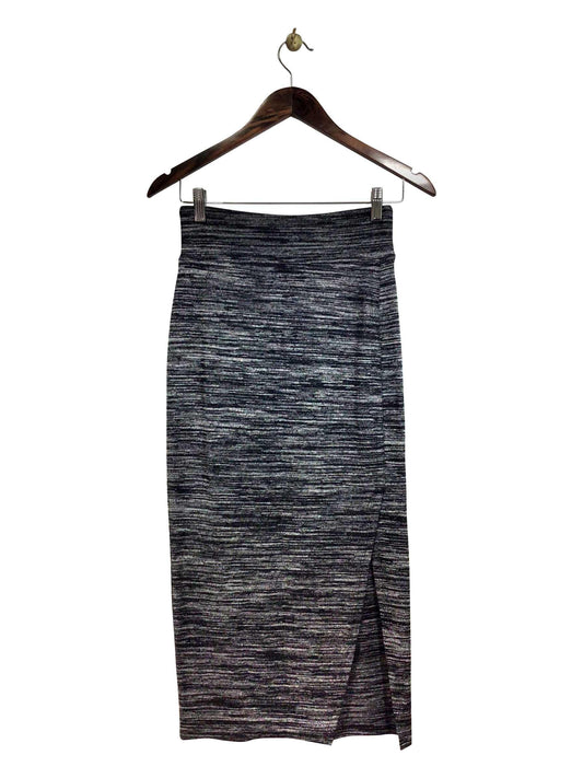 DYNAMITE Regular fit Skirt in Gray - XS - Velora