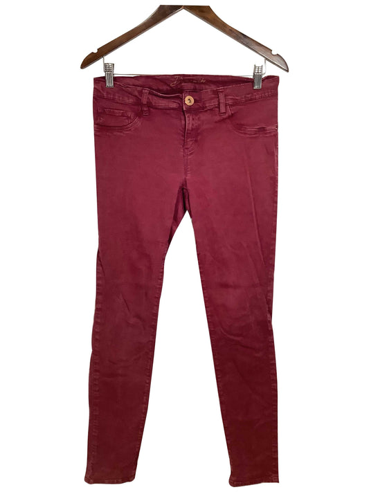 DYNAMITE Regular fit Straight-legged Jeans in Red - 29 - Velora