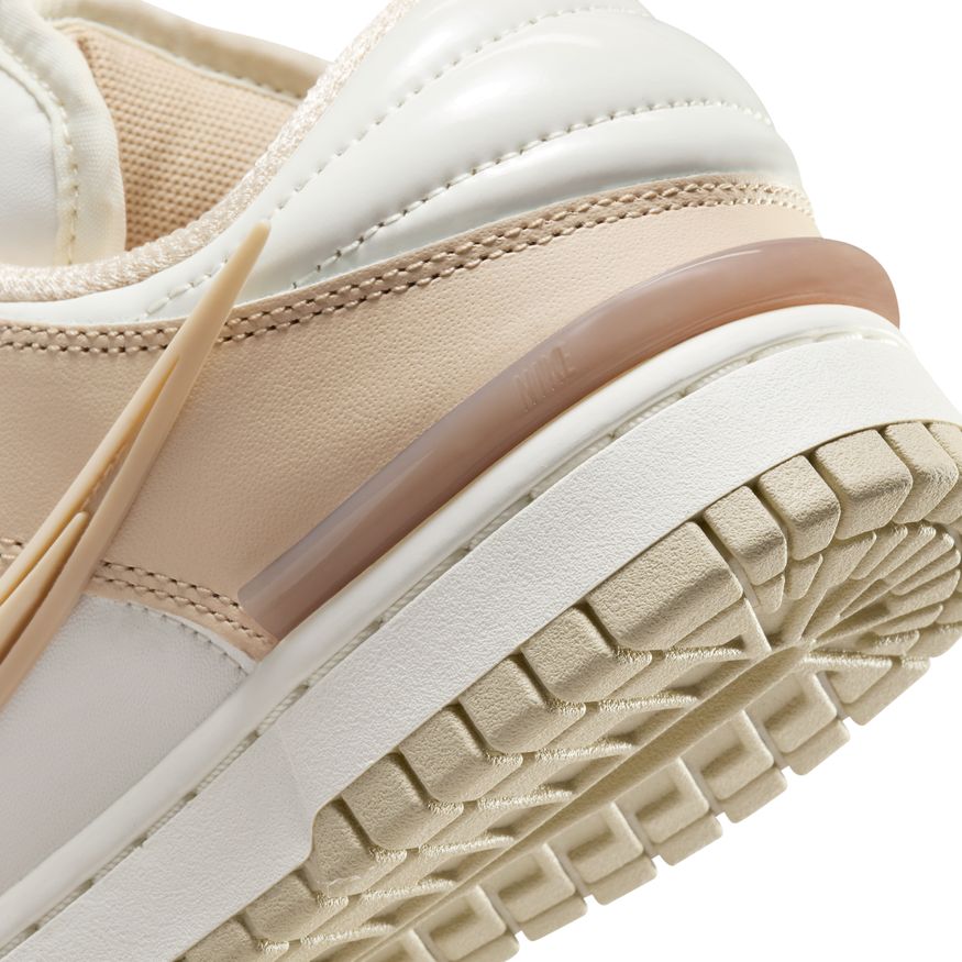W NIKE DUNK LOW TWIST DZ2794-102 - Velora