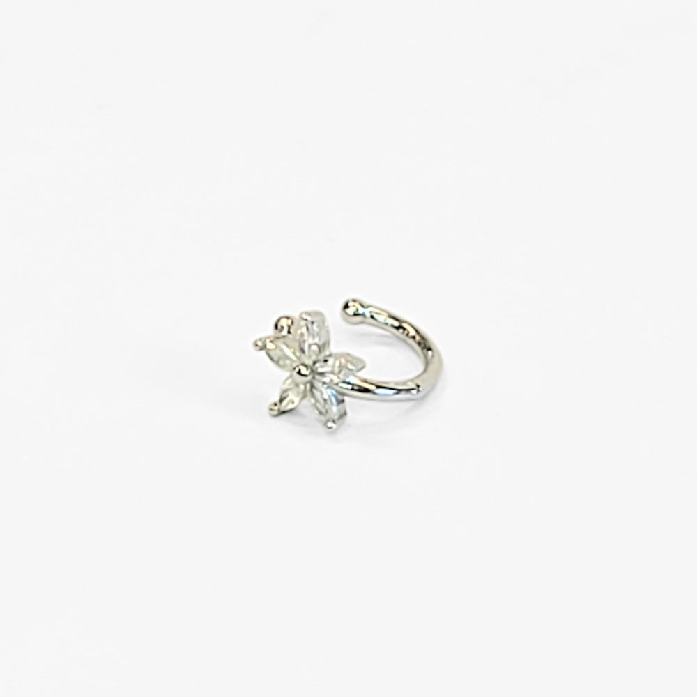 Star Flower Ear Cuff - Velora