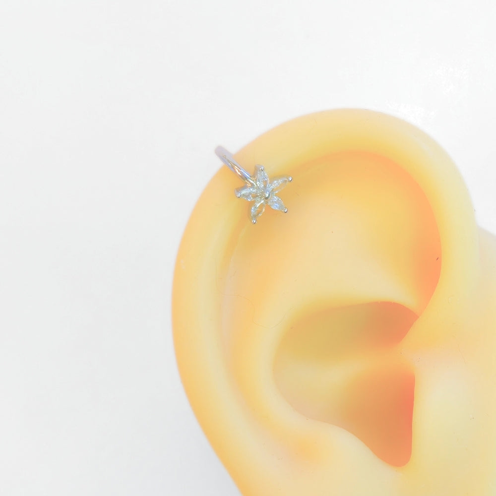 Star Flower Ear Cuff - Velora