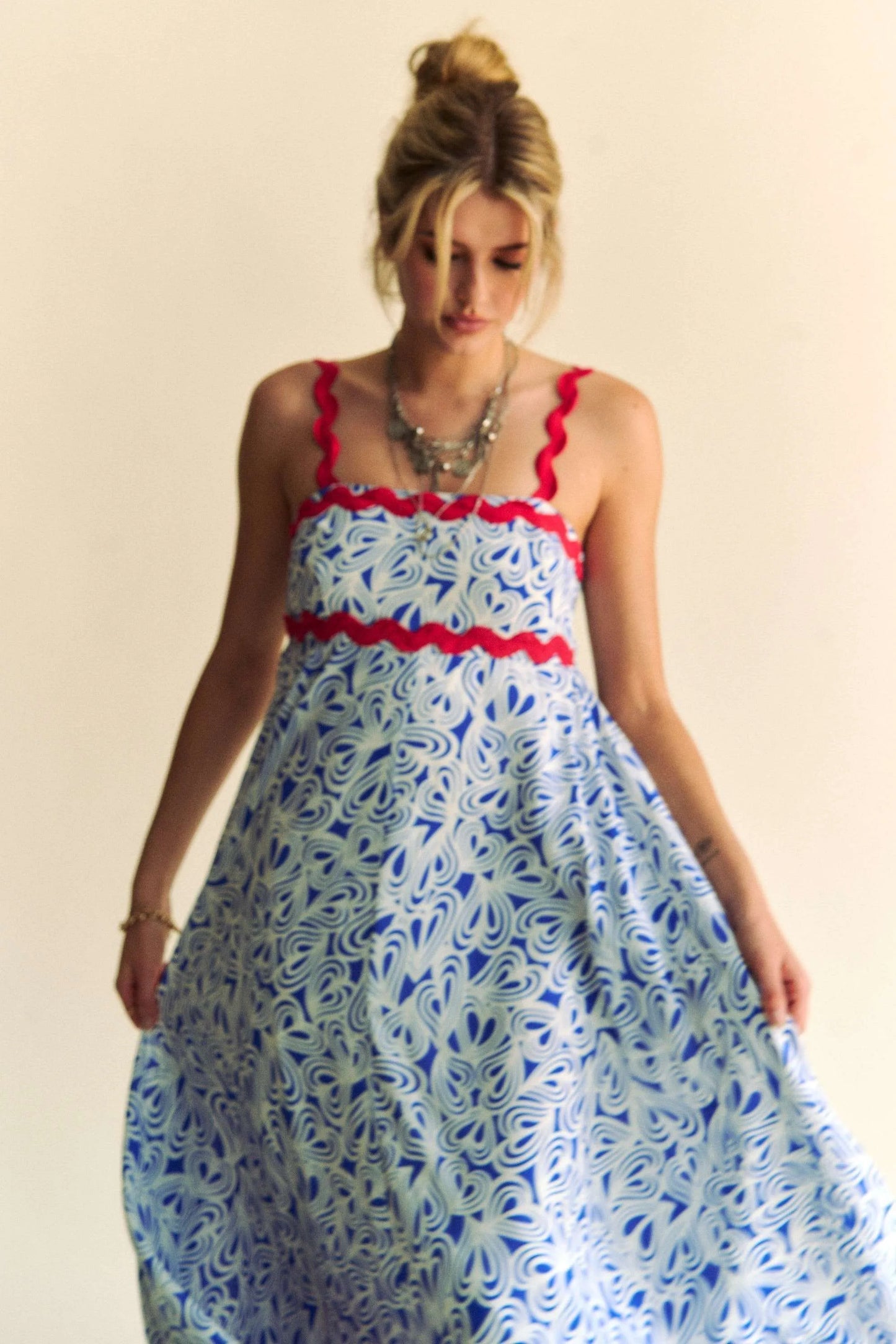 Davi & Dani Geo 2 Tone Printed Wavi Trim Tiered Maxi Dress - Velora