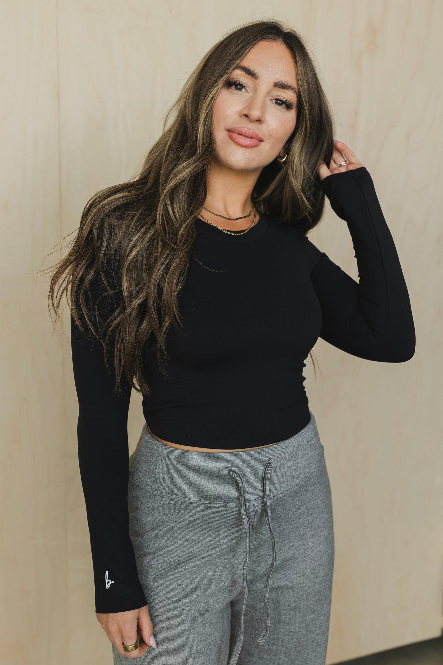 Annabelle Long Sleeve - Velora Luxury Fashion