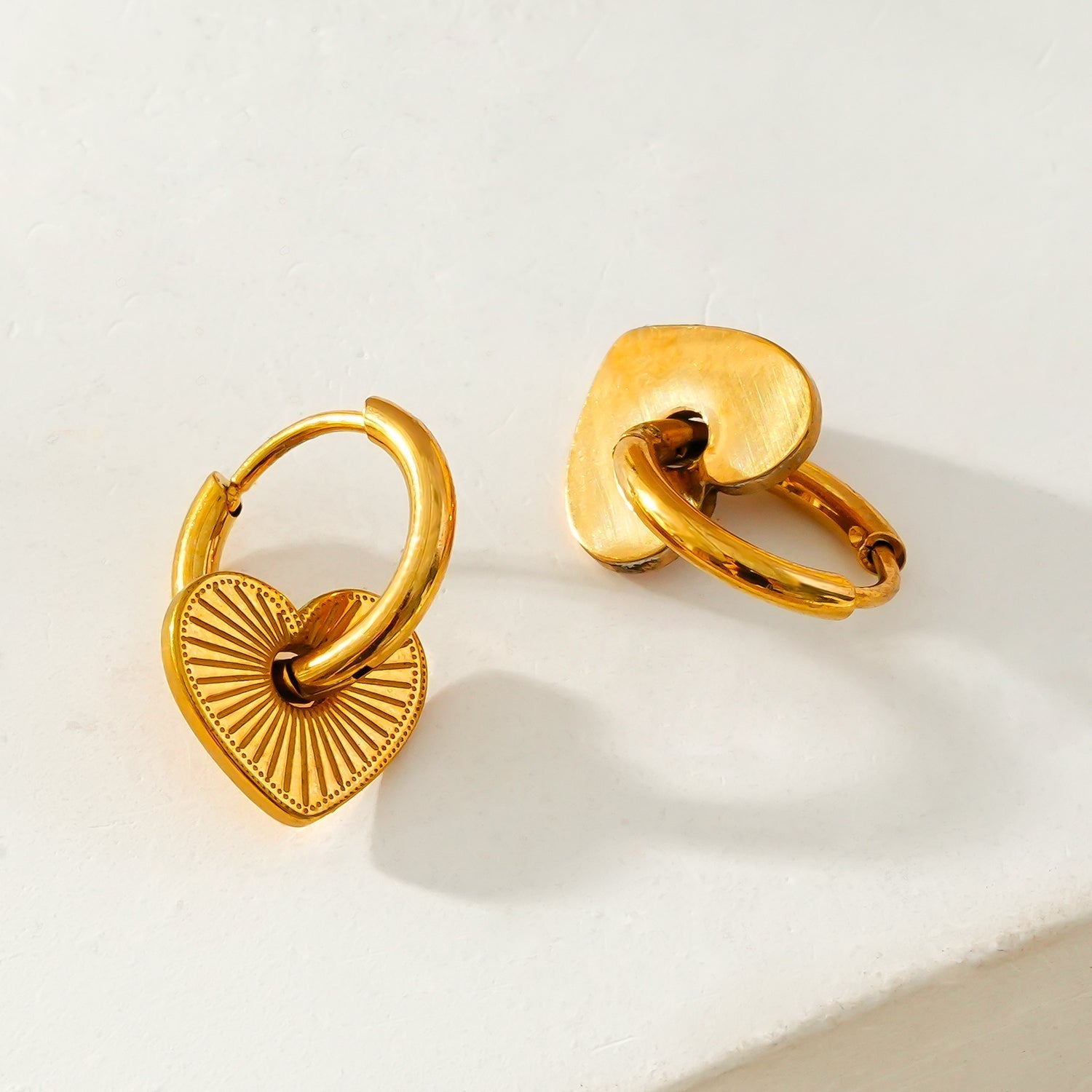 ENDEAR Gold: Romantic Heart Charm Hoop Earrings – A Symbol of Everlasting Love. - Velora Luxury Fashion