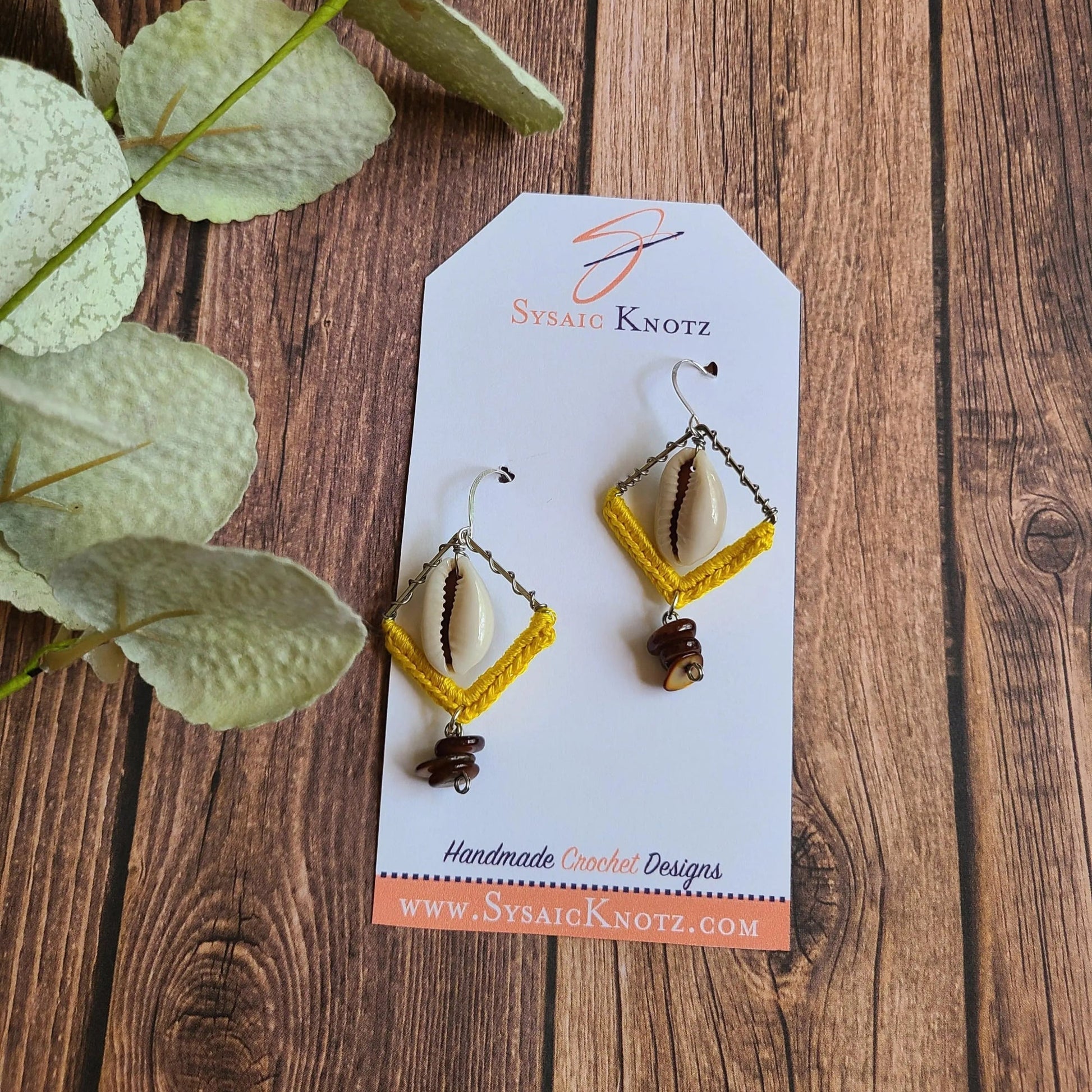 Earthy Cowrie Shell Dangle Earrings - Velora Luxury Fashion