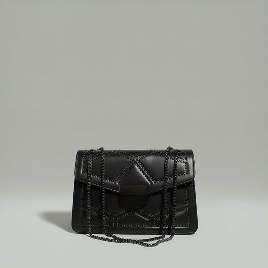 Elegant Aura Crossbody Bag – Chic Chain Strap & Luxurious Leather | Rotta - Velora Luxury Fashion