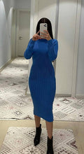 Elegant Body-Con Full Sleeves Dress - Velora Luxury Fashion
