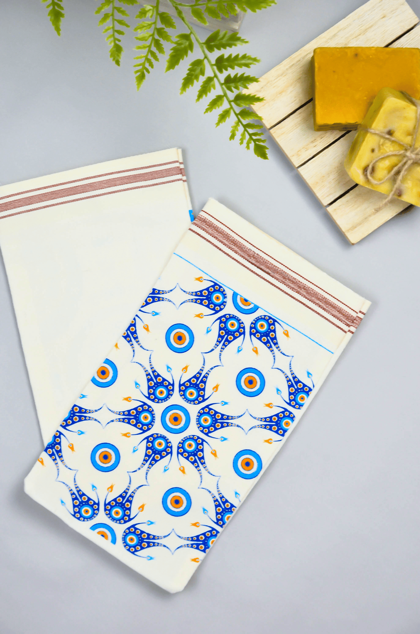 Exfoliating Glove - Velora Luxury Fashion