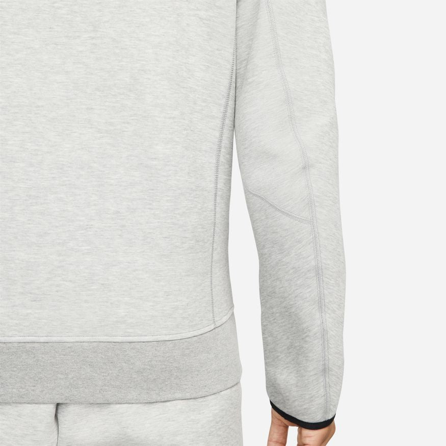 M NK TCH FLC CREW FB7916-063 - Velora