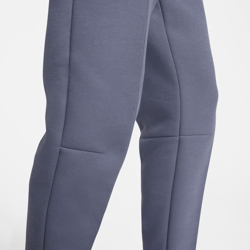 Nike Sportswear Tech Fleece FB8330-003 - Velora
