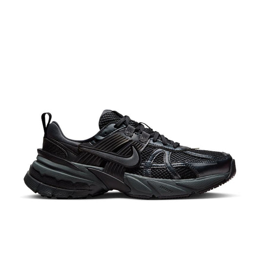 W NIKE V2K RUN FD0736-001 - Velora