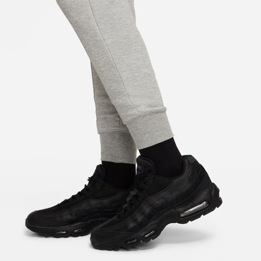 Y Nike Sportswear Tech Fleece FD2975-063 - Velora