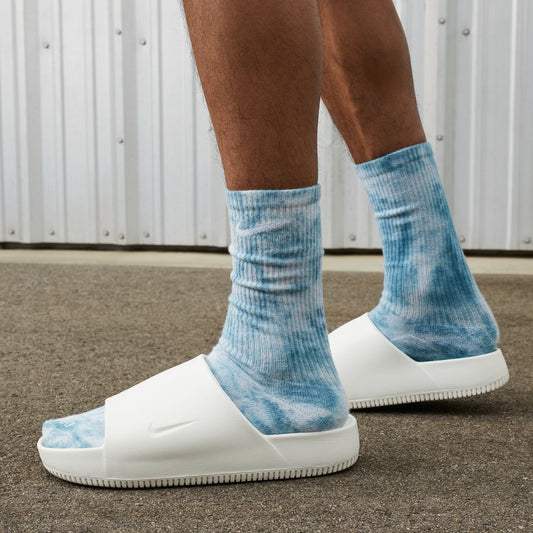 M Nike Calm FD4116-100 - Velora