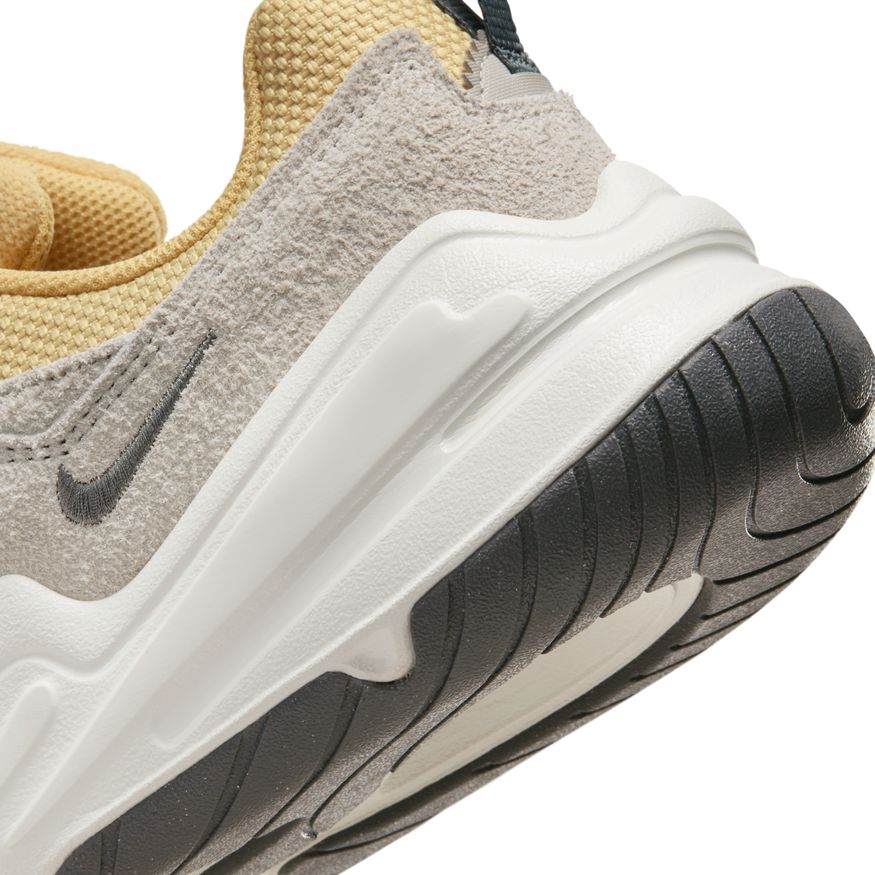 Nike Tech Hera FJ9532-700 - Velora