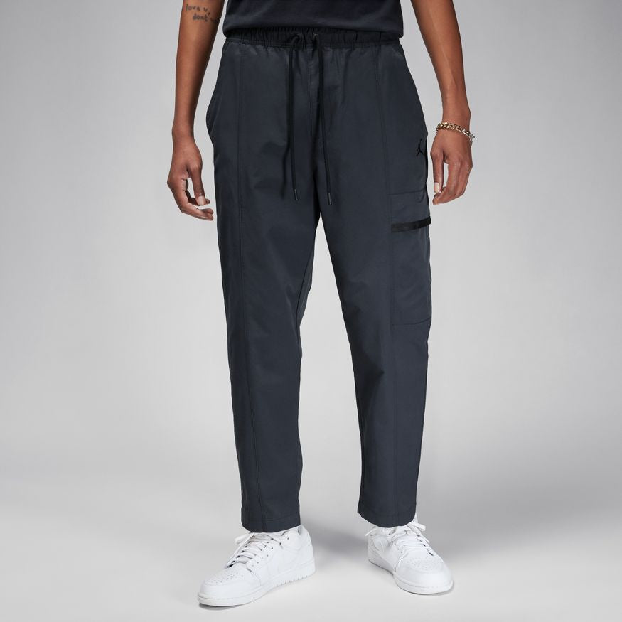 M Jordan Essentials FN4539-010 - Velora