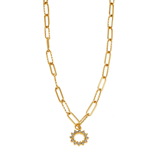 FRETTA: Radiant Star Shaped Pendant Zirconia Paper-Clip Chain Necklace in Gold. - Velora Luxury Fashion