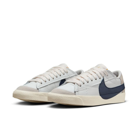 W Nike Blazer Low '77 Jumbo FZ6773-100 - Velora