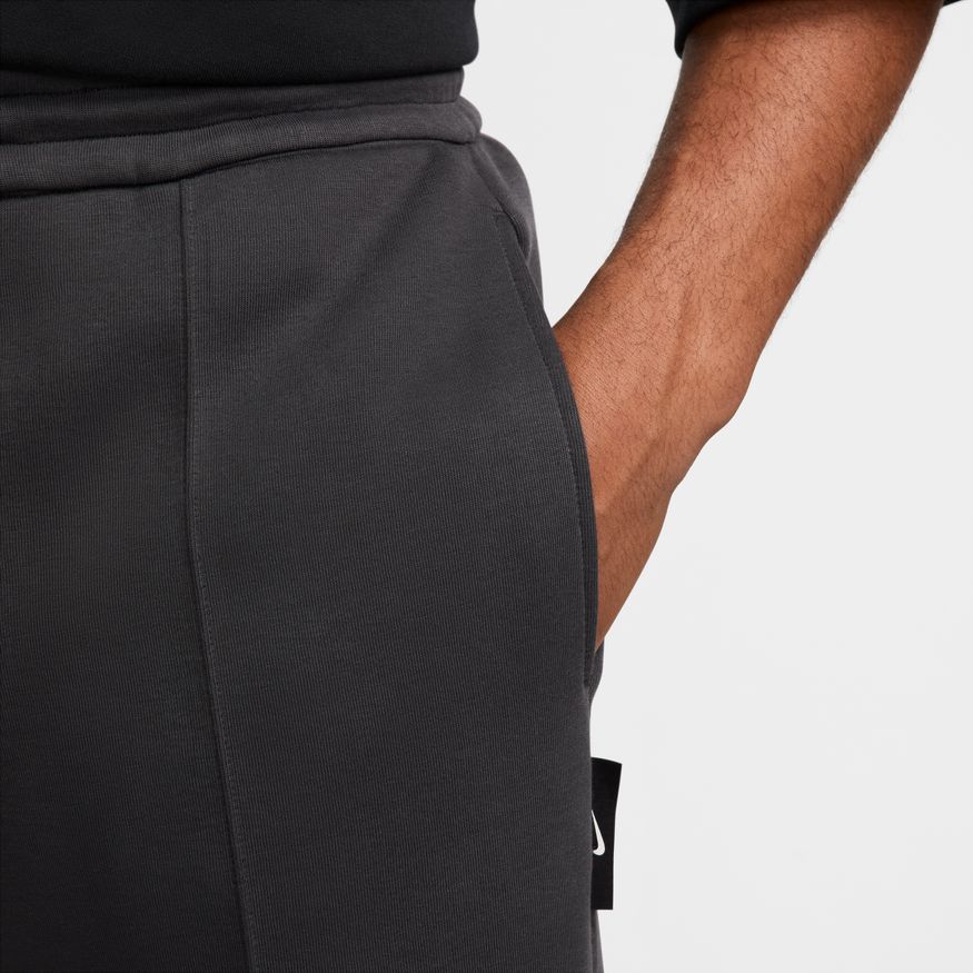 M Nike Tech FZ7583-060 - Velora