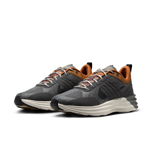 M Nike Lunar Roam SE FZ8116-200 - Velora