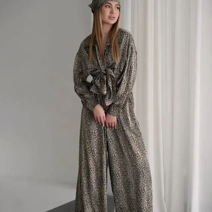 Fashionable Leopard Print Loose Ice Silk Pajamas For Women EX-STOCK Canada